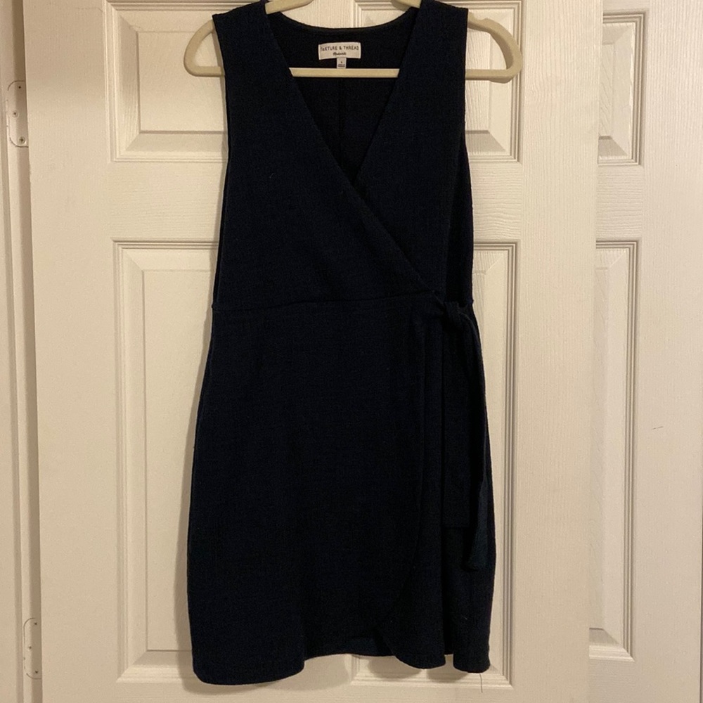 Madewell Crosshatch Side-Tie Dress in Navy